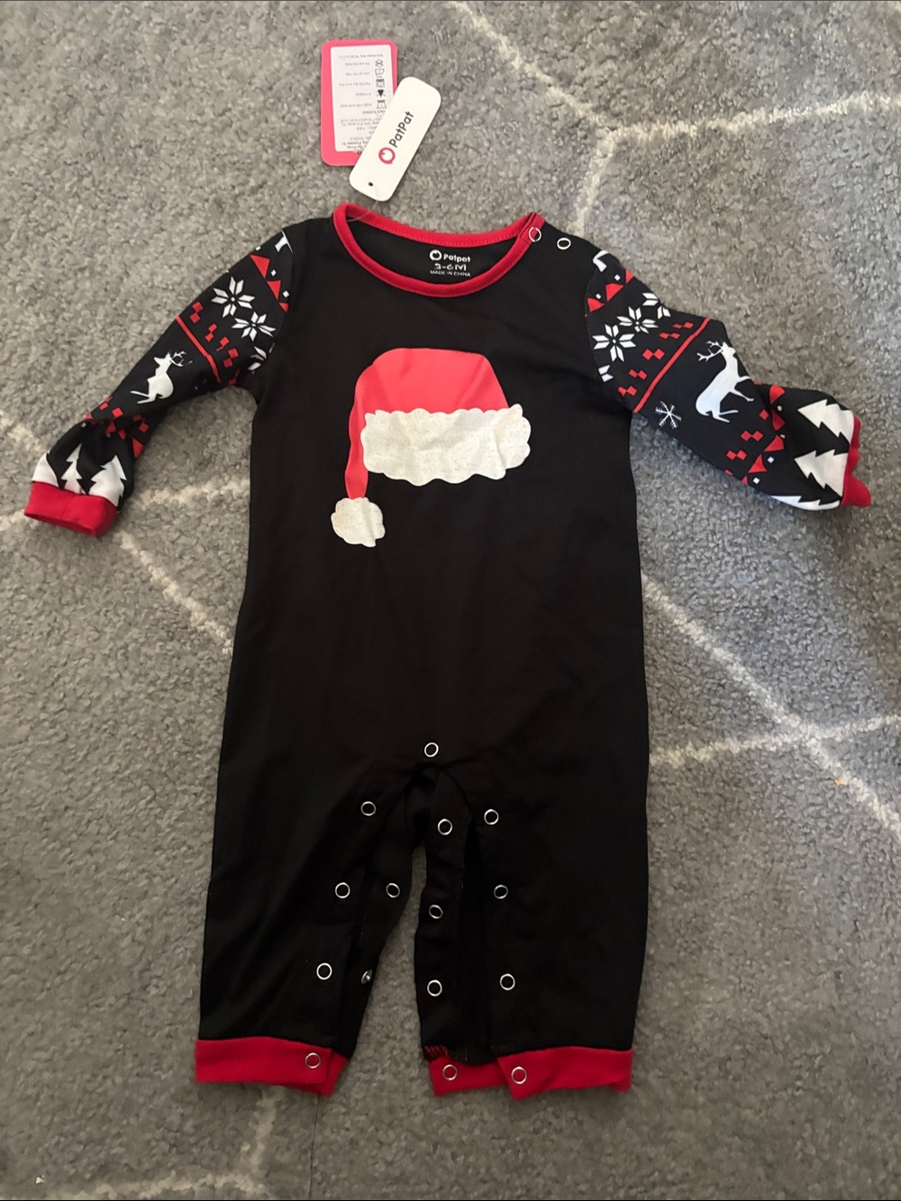PatPat Black and Red Holiday Santa Hat Footie